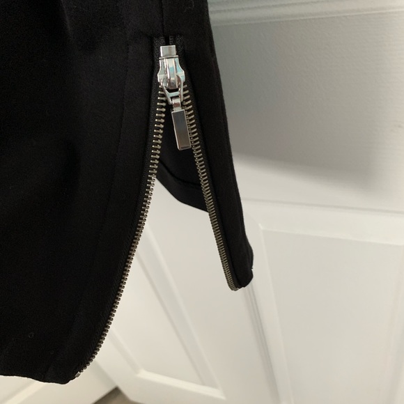 New without tags black tunic top by Tahari size S - Picture 5 of 6